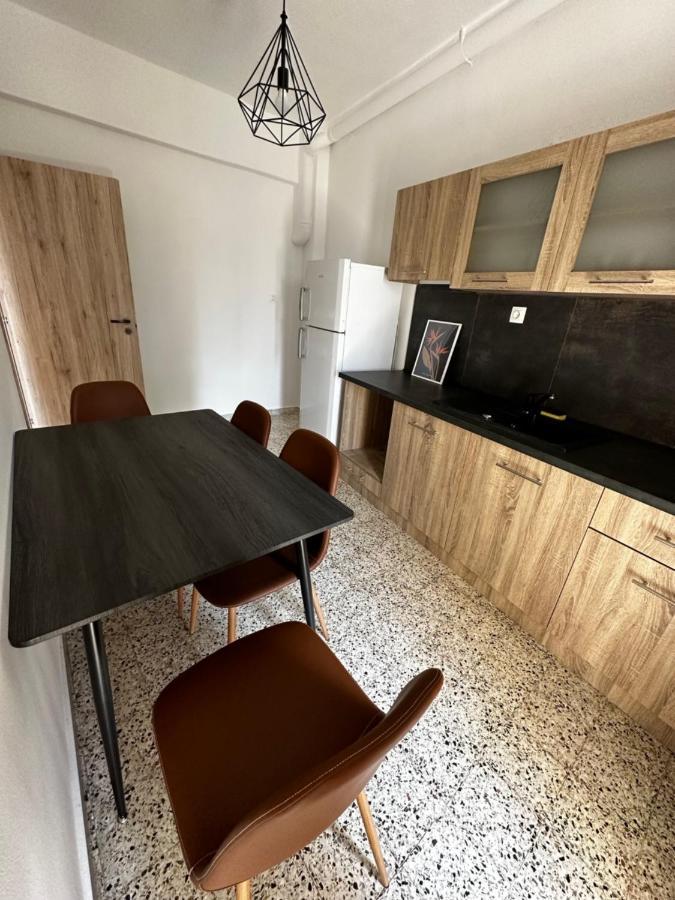 Sunflower Suite Trikala Esterno foto