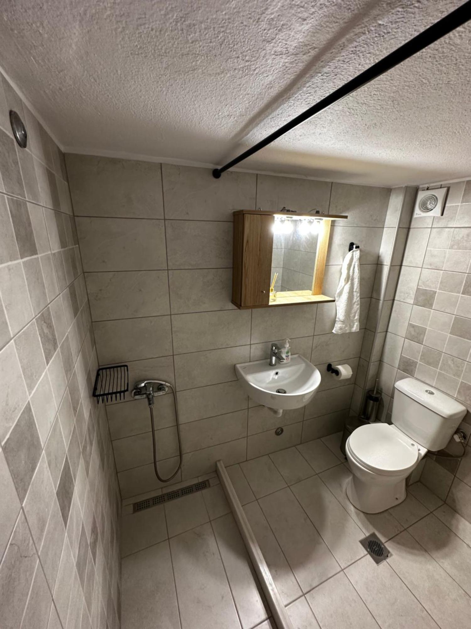Sunflower Suite Trikala Esterno foto